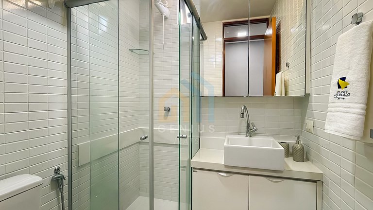 Luxo - Aquamarine Home Tambau #JI02J